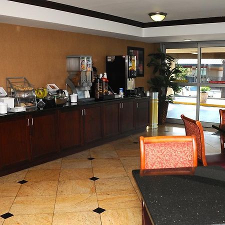 מילדג'וויל Heritage Inn מראה חיצוני תמונה