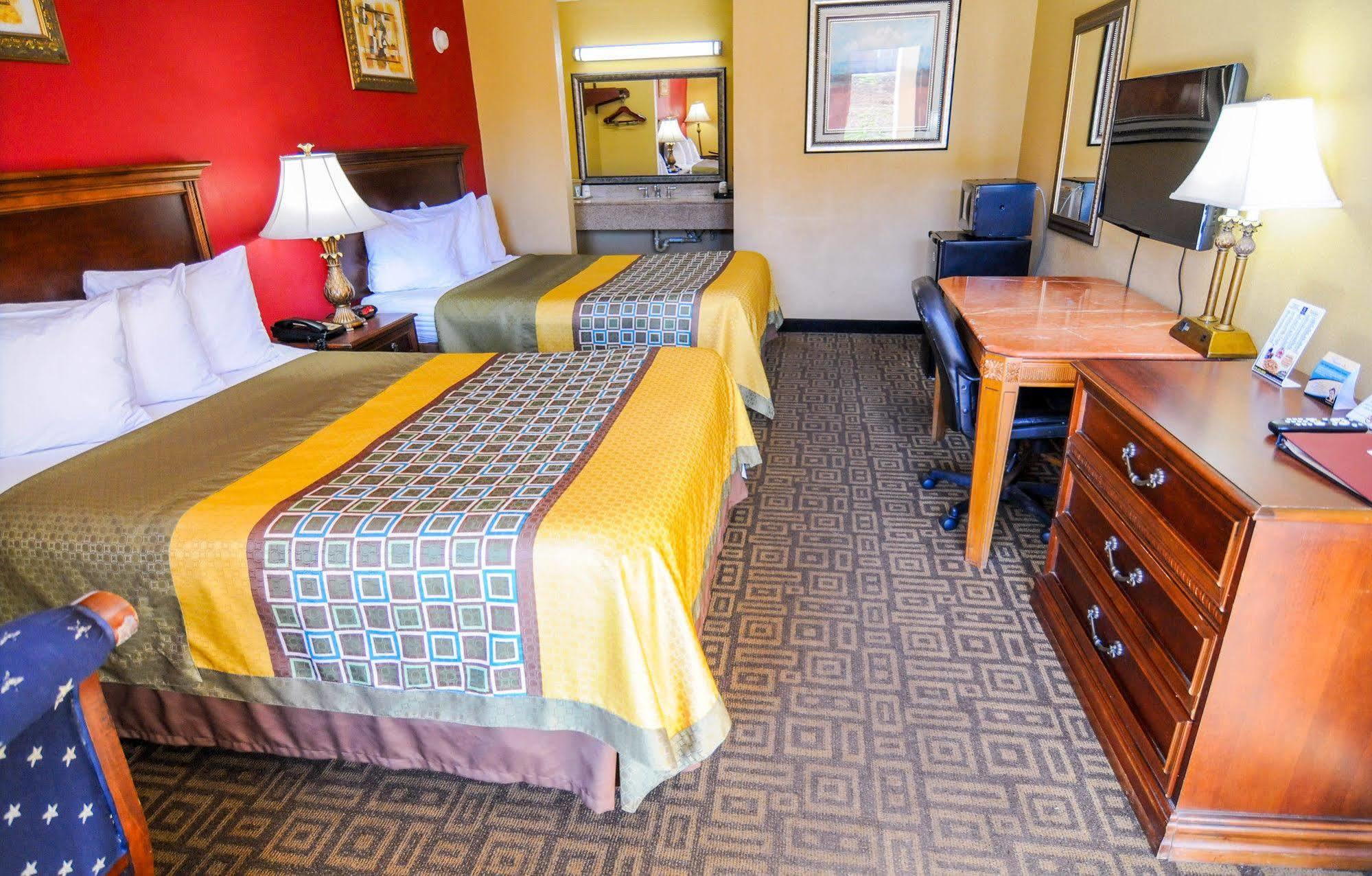 מילדג'וויל Heritage Inn מראה חיצוני תמונה