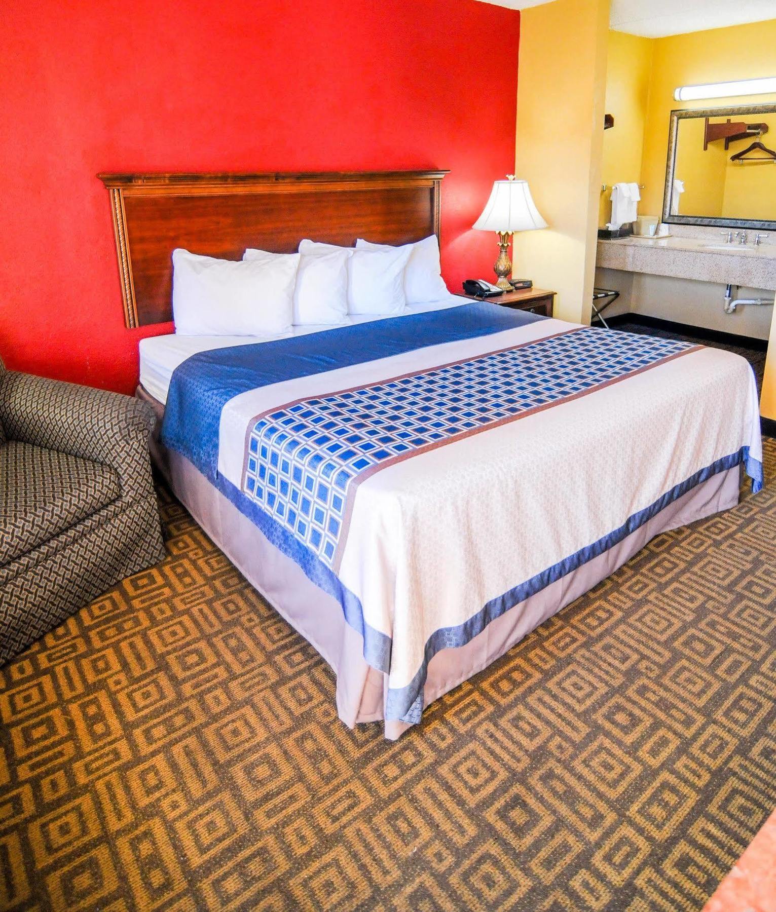 מילדג'וויל Heritage Inn מראה חיצוני תמונה