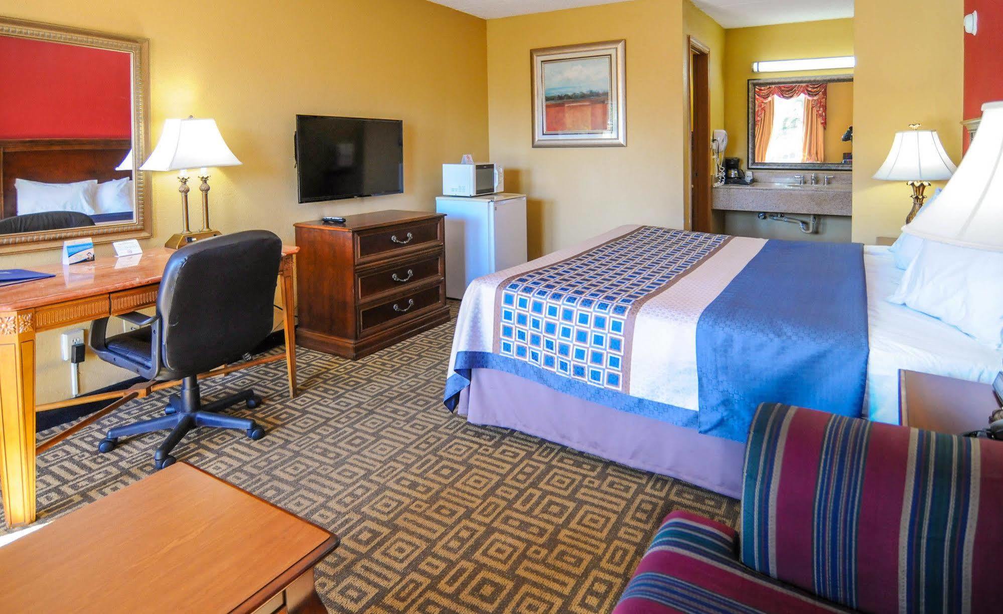 מילדג'וויל Heritage Inn מראה חיצוני תמונה